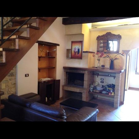 Bed And Breakfast Mblo Фонди Номер фото