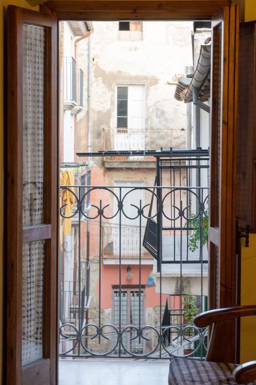 Bed And Breakfast Mblo Фонди Экстерьер фото