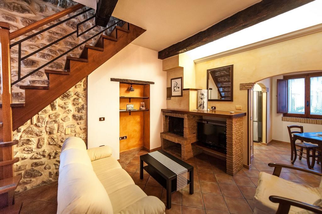 Bed And Breakfast Mblo Фонди Экстерьер фото