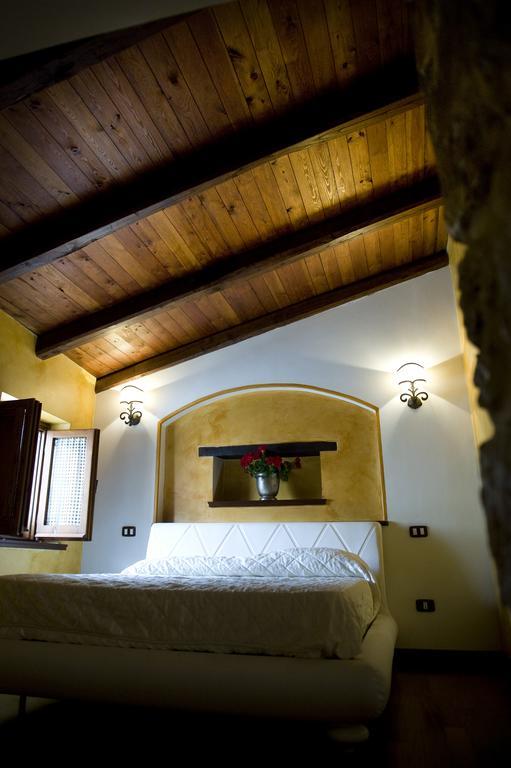 Bed And Breakfast Mblo Фонди Экстерьер фото