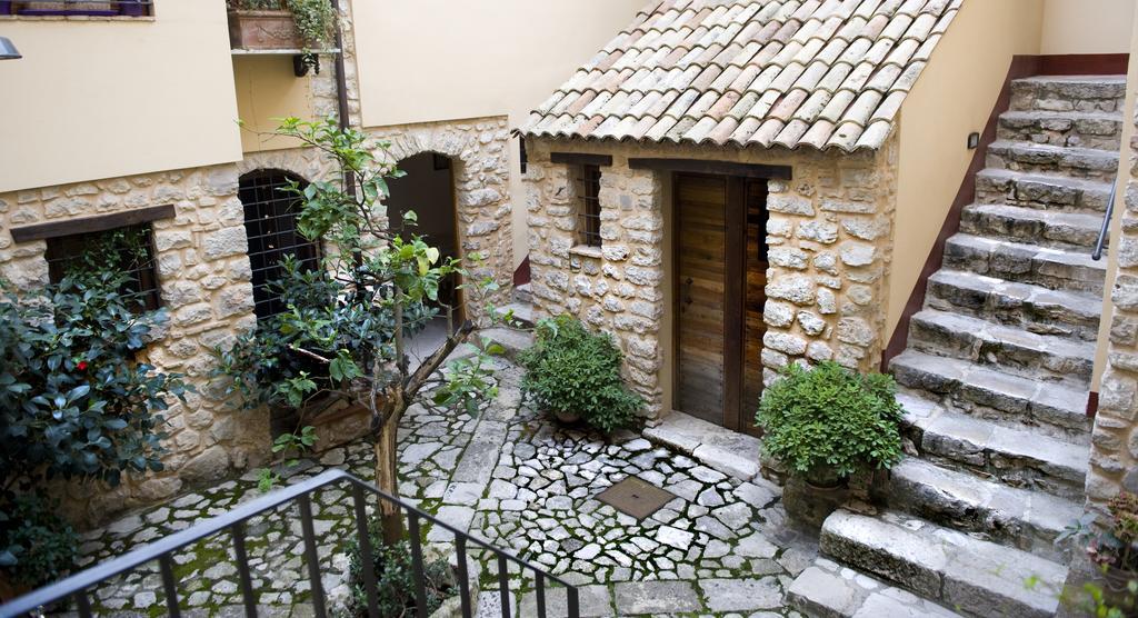 Bed And Breakfast Mblo Фонди Экстерьер фото