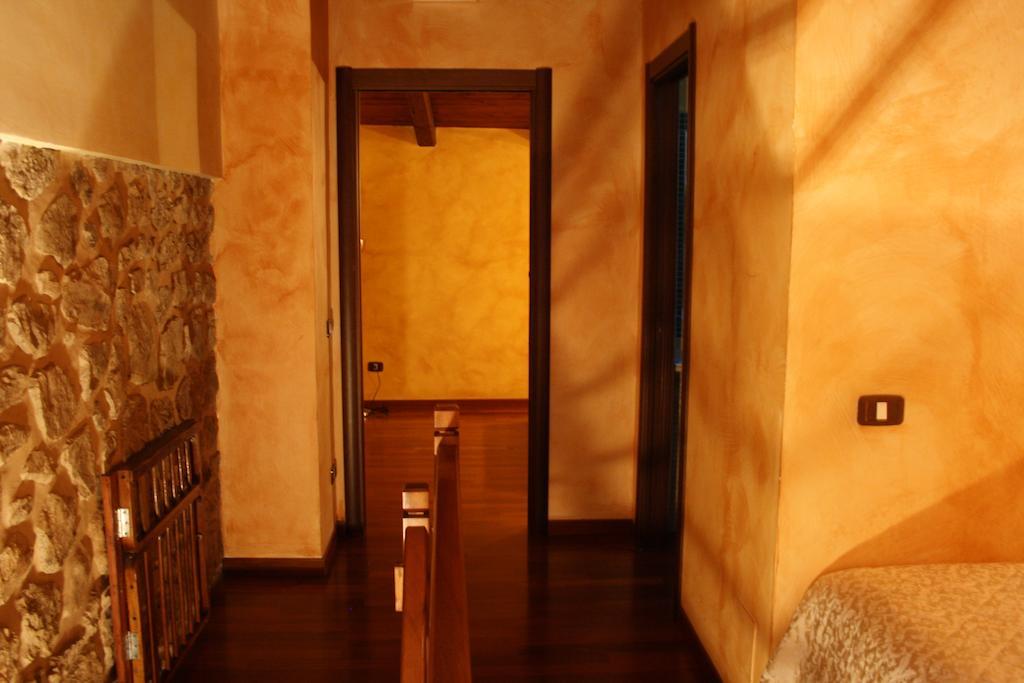 Bed And Breakfast Mblo Фонди Экстерьер фото